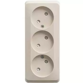 Тройная розетка Systeme Electric ЭТЮД PA16-010K