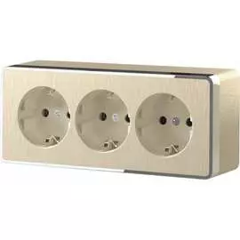 Тройная розетка WERKEL Gallant W5073110 a052594