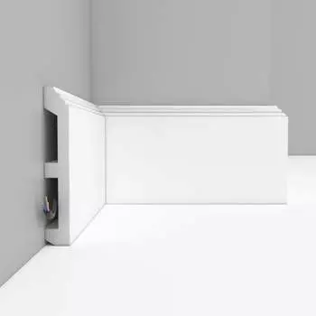 Ударопрочный влагостойкий напольный плинтус под покраску Decomaster A017