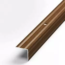 Угловой алюминиевый порог Лука 00000001510