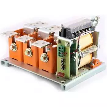 Вакуумный контактор ВТМ КВ50 630А 220В ВТМ00031085