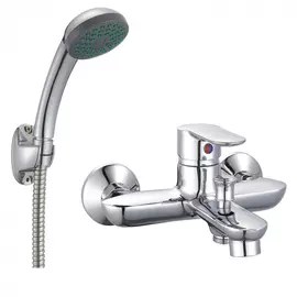 Ванно-душевой смеситель juguni одноручный с металлическим шлангом и хромированной лейкой 0402.963