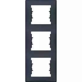 Вертикальная трехместная рамка Schneider Electric