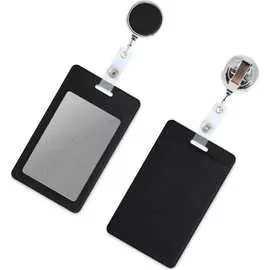 Вертикальный бейдж ООО Комус