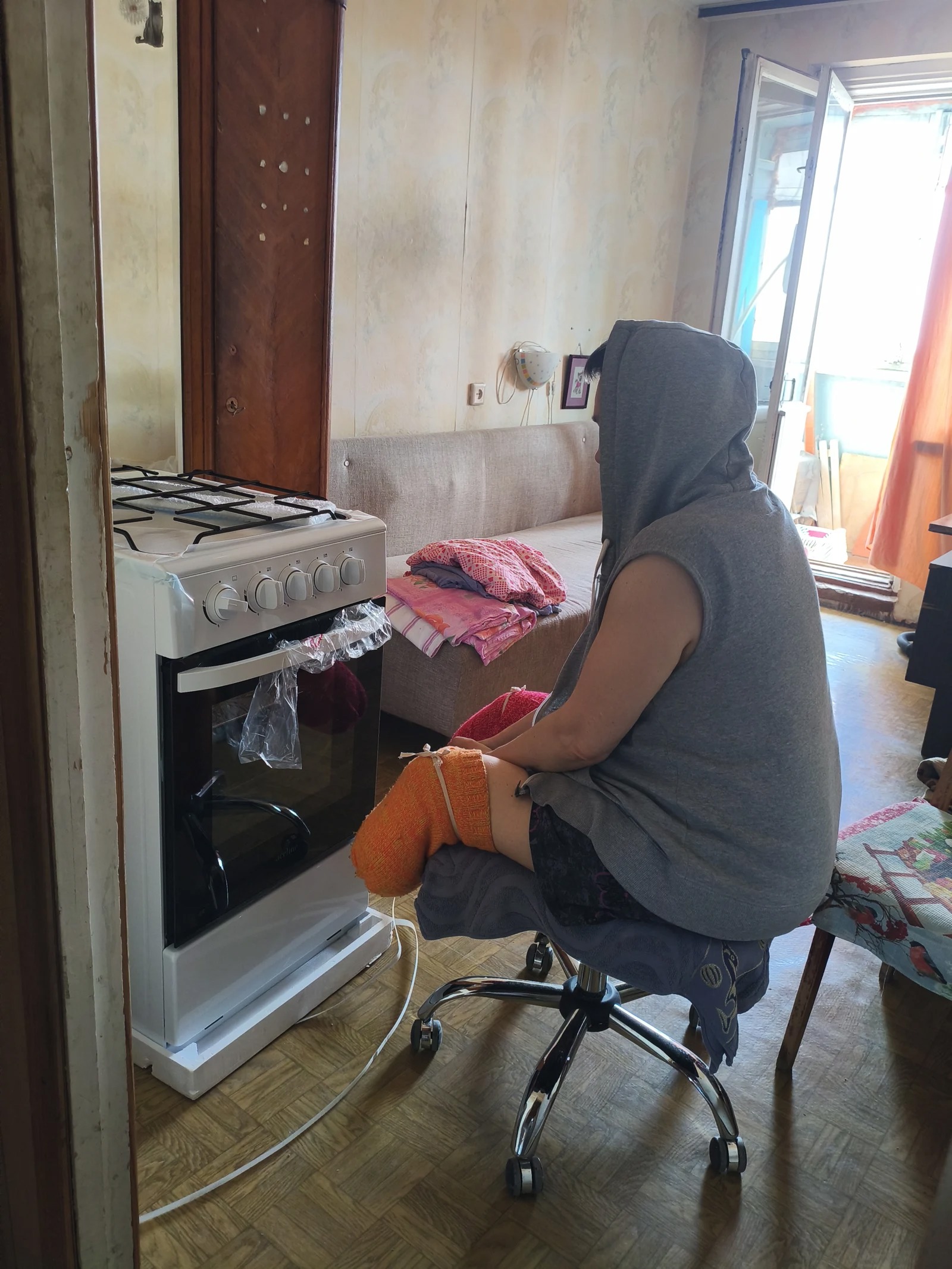 Ирина Михайловна получила новую газовую плиту и благодарит вас за помощь