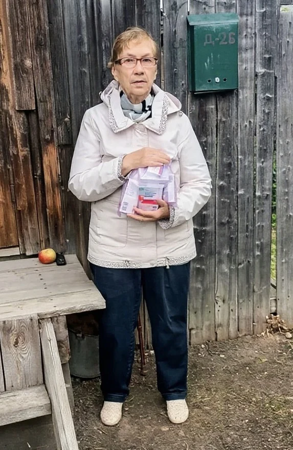 Теперь у Галины Николаевны есть необходимые продукты и лекарства на ближайщие месяцы, фото 2