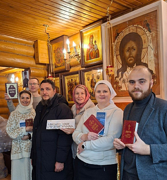 Миссионерские беседы в храме в Крещенский сочельник и праздник Богоявления,Крещения Господня 