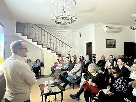 Встреча с культурологом, искусствоведом Александром Архангельским, посвященная творчеству А. И. Куинджи