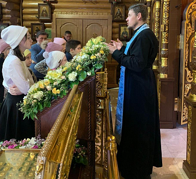 Экскурсия по храму для учащихся воскресной школы "Ковчег"
