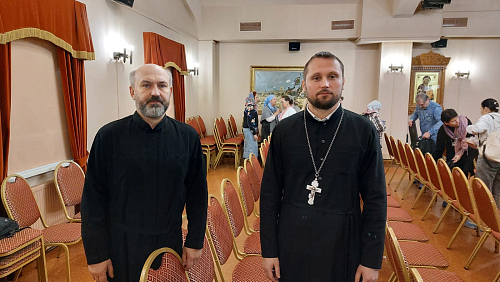 Иерей  Евгений Фирса и Сергий Попов приняли участие в семинаре посвященном  теме "Церковная помощь наркозависимым"  