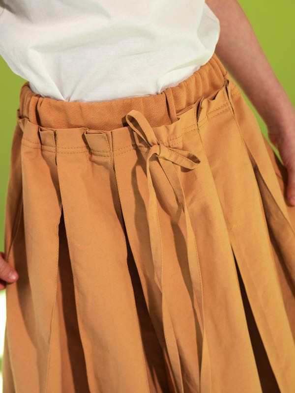 Юбка в складку миди с трикотажным поясом