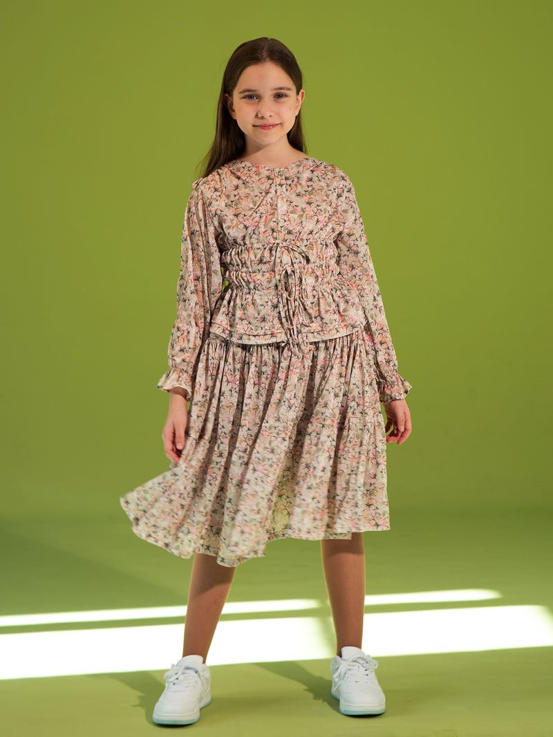 Блузка на девочку с цветочным принтом с драпировками