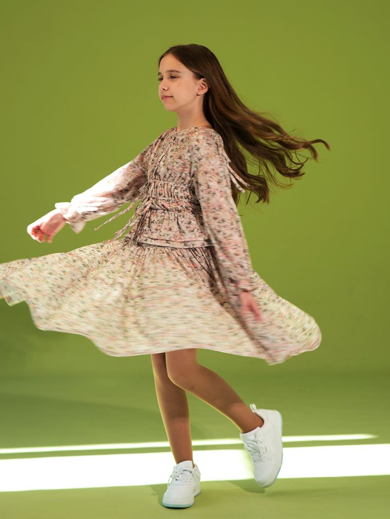 Юбка на девочку с цветочным принтом с оборками