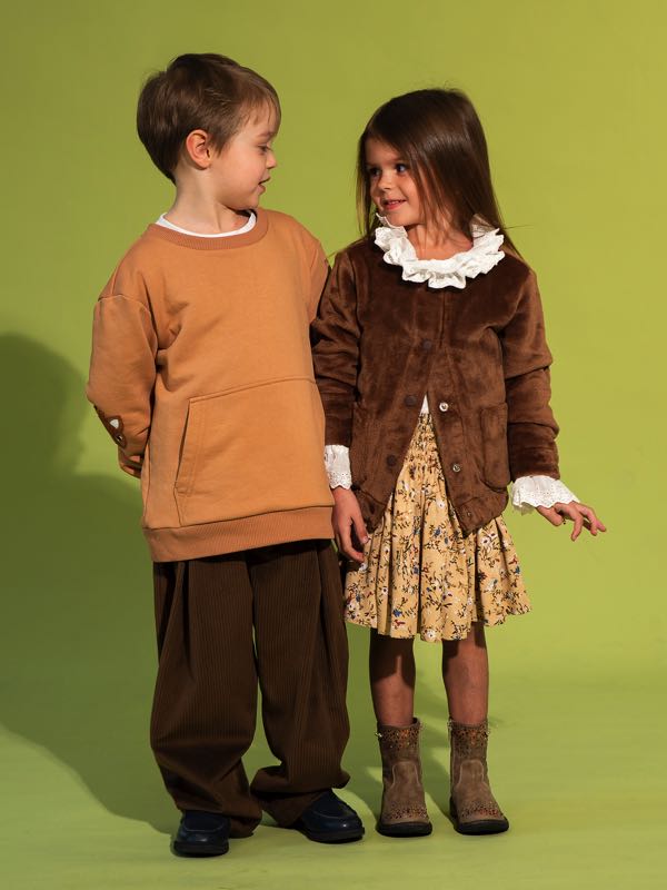 Коричневый детский меховой кардиган на девочку