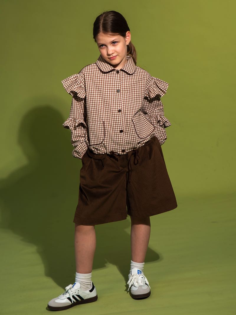 Детская блузка в клетку Виши с воланами на рукавах