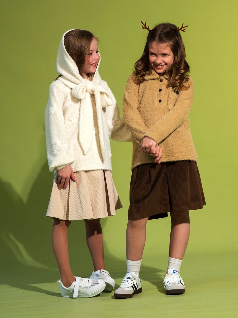 Детская шапка-капюшон с завязками-ушками