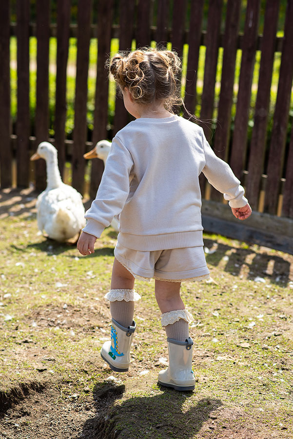 Бежевый детский свитшот "Овечка" на девочку