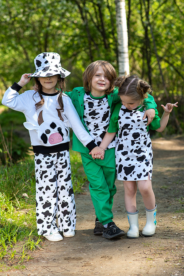 Черно-белая джинсовая детская летняя панама "Пастораль"