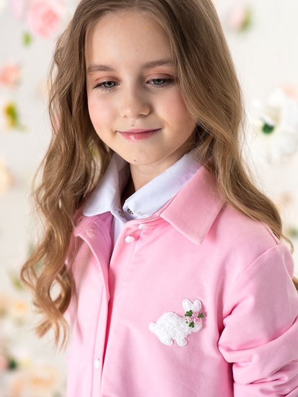 Розовое детское платье-поло с аппликацией Белый кролик