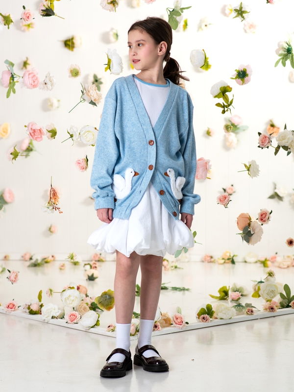 Голубой детский кардиган с гусями на девочку