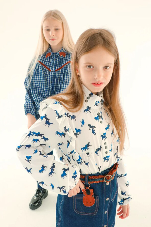 блуза для девочки с воланом