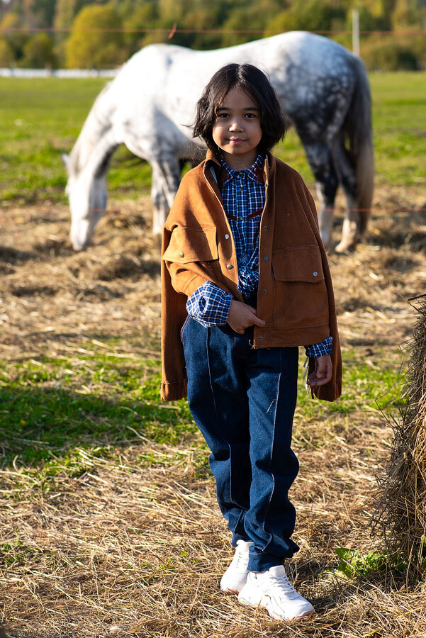 Детская замшевая куртка для девочки