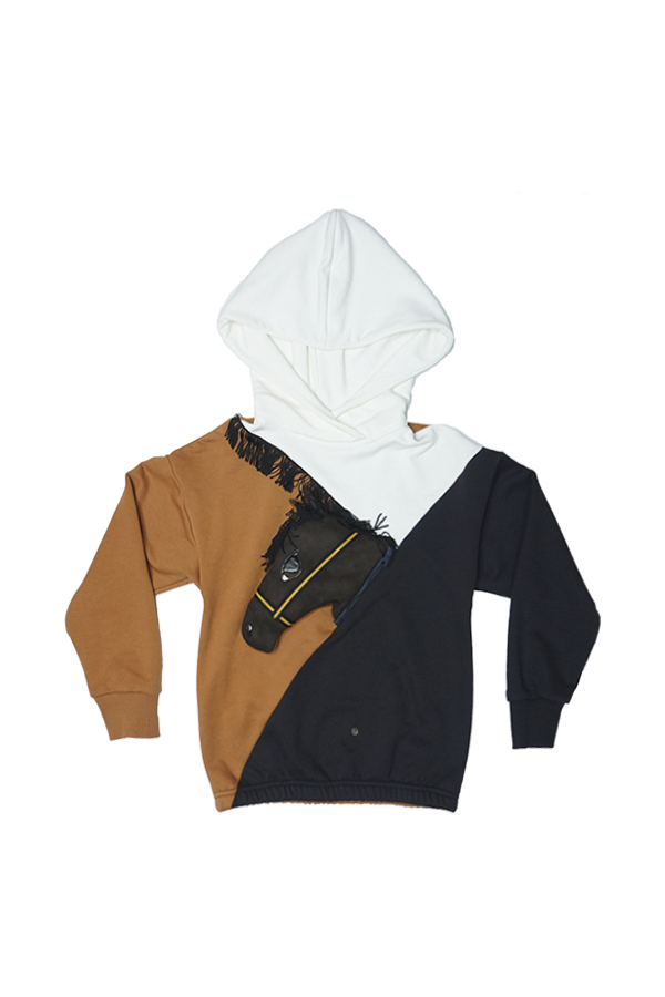 с аппликацией "Лошадка"