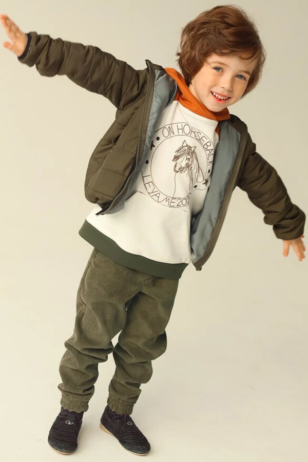 Темно-зеленые вельветовые детские брюки для мальчика