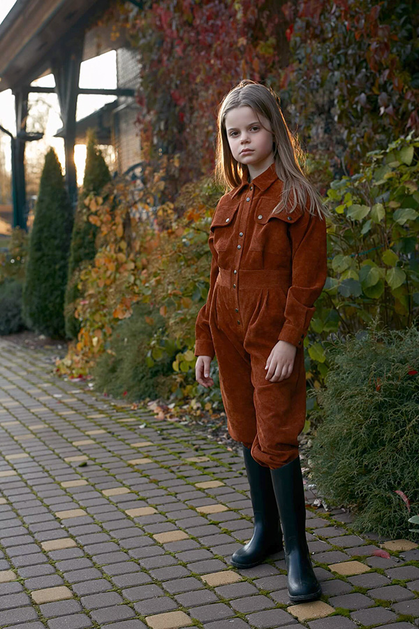 Оранжевый вельветовый детский комбинезон для девочки