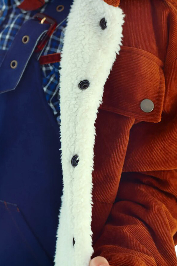 Вельветовая детская куртка унисекс с меховой подкладкой