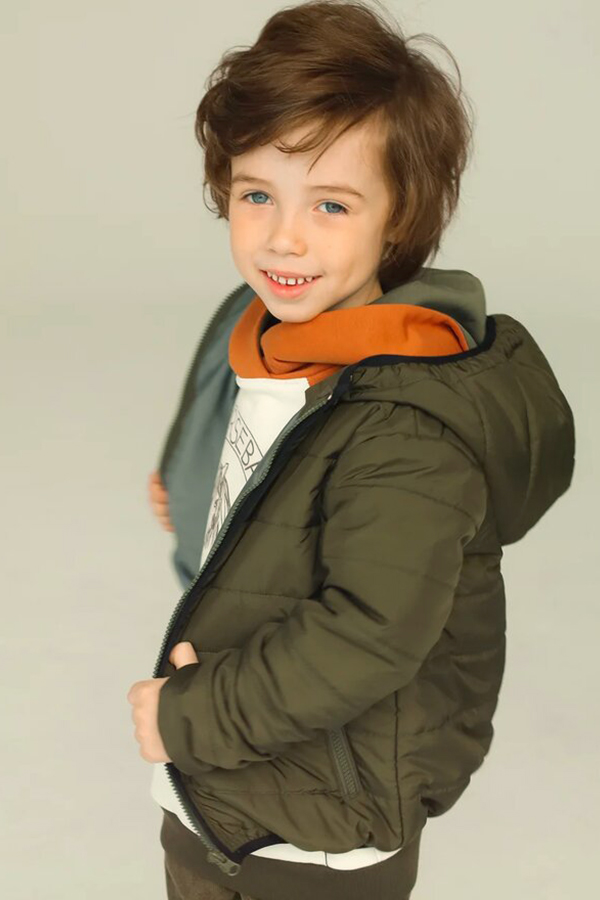 Стеганая зеленая детская куртка унисекс