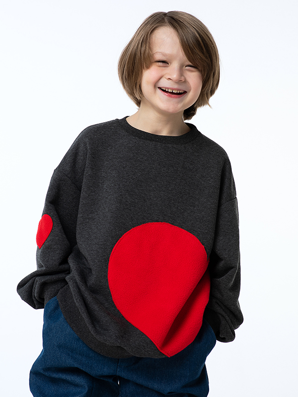 Темно-серый меланж свитшот с большой аппликацией Сердце