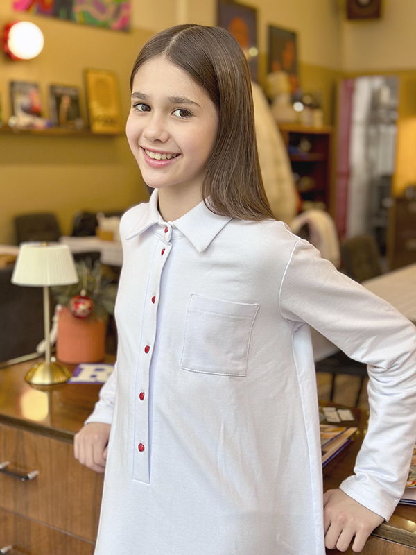 Белое платье-поло с контрастной красной отделкой Hearts Alive