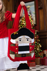 Бархатная сумка-шоппер «Щелкунчик» — подарок для девочки