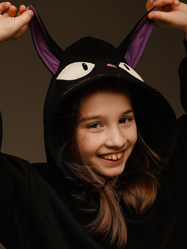 Черный детский худи Котенок Дзи-Дзи