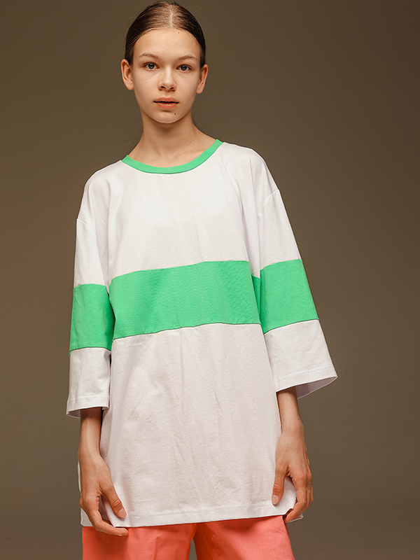 Белая оверсайз футболка-косплей "Тихиро"