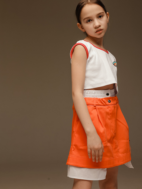 Коралловая детская юбка с поясом-имитацией нижнего белья и хлопковой вставкой