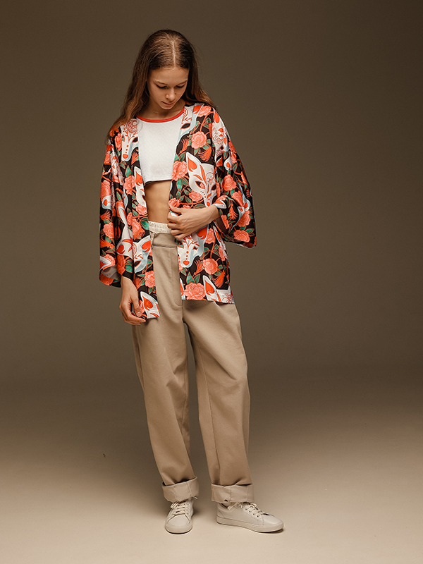 Яркая оранжевая накидка хаори из искусственного шелка с принтом Кицунэ