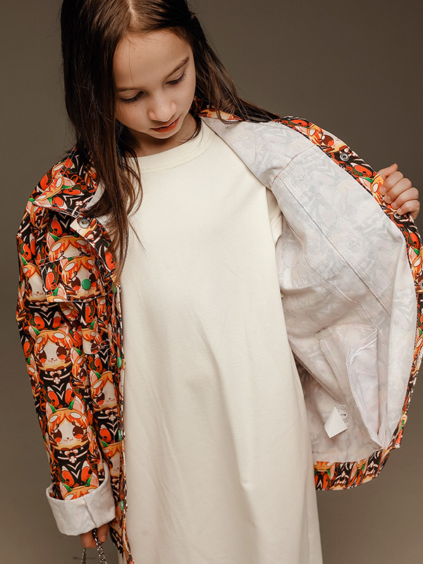 Бело-молочное детское платье-футболка из футера