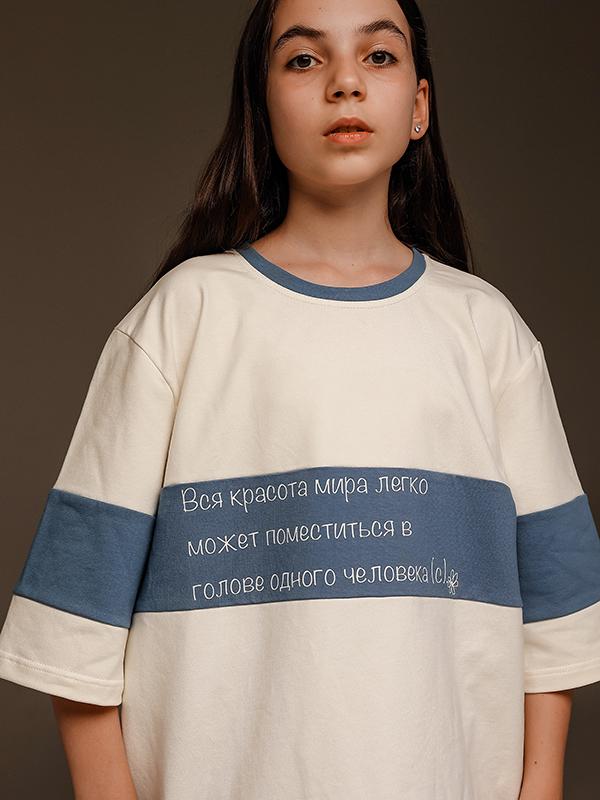 Белая футболка с принтом "Миядзаки"