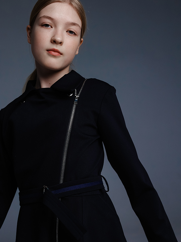 Синее школьное платье-косуха