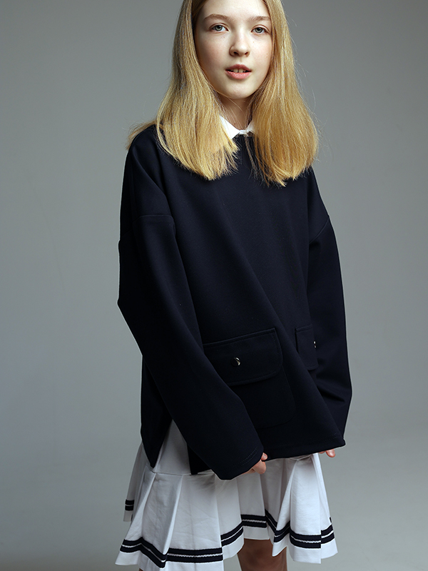 Темно-синий школьный лонгслив из джерси на девочку