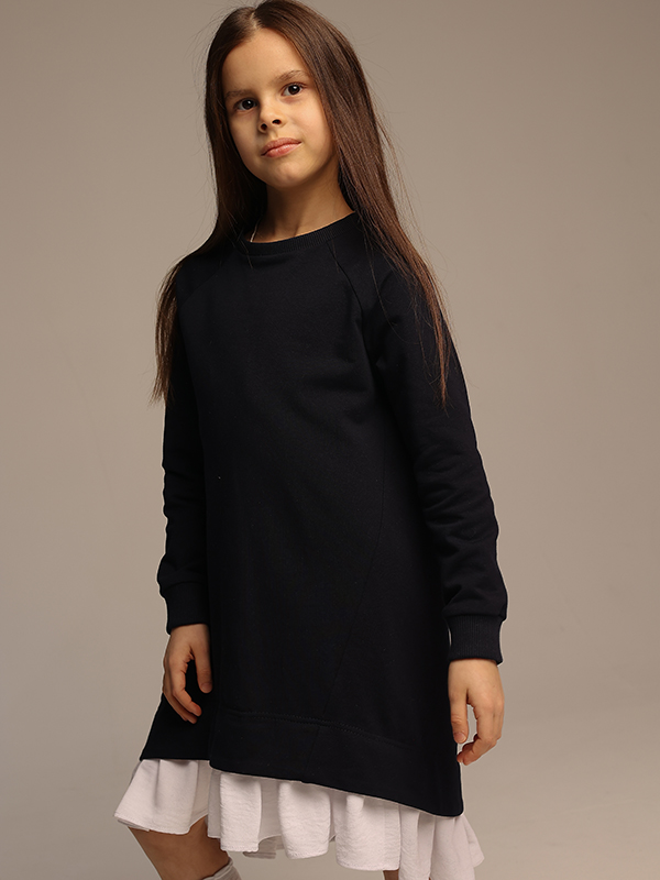 Трикотажное синее школьное платье-туника с белым воланом