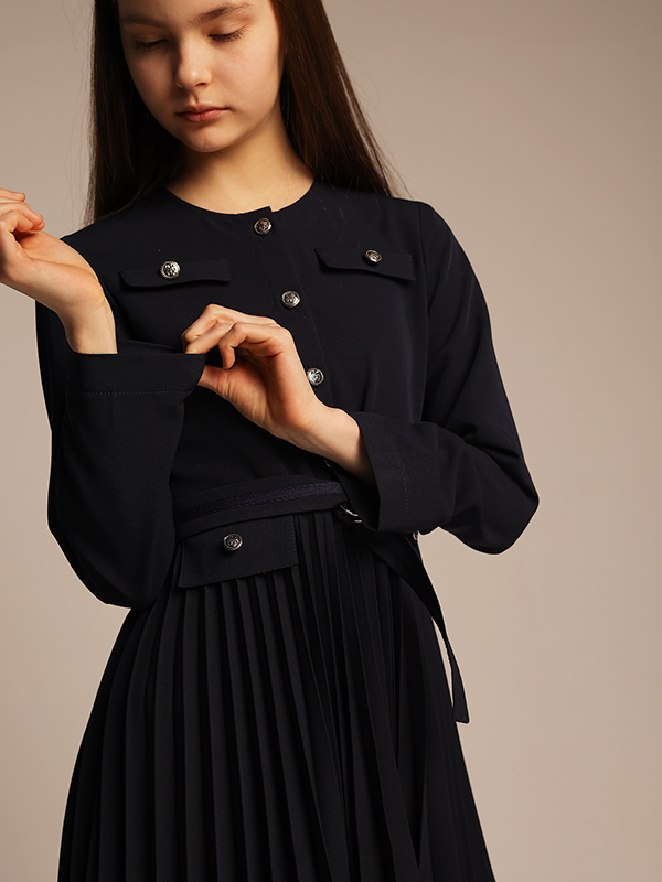 Синее школьное платье в стиле Шанель с плиссированной юбкой