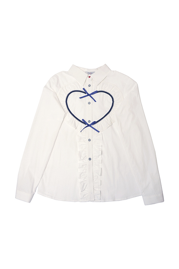 Белая школьная блузка с кокеткой-сердцем
