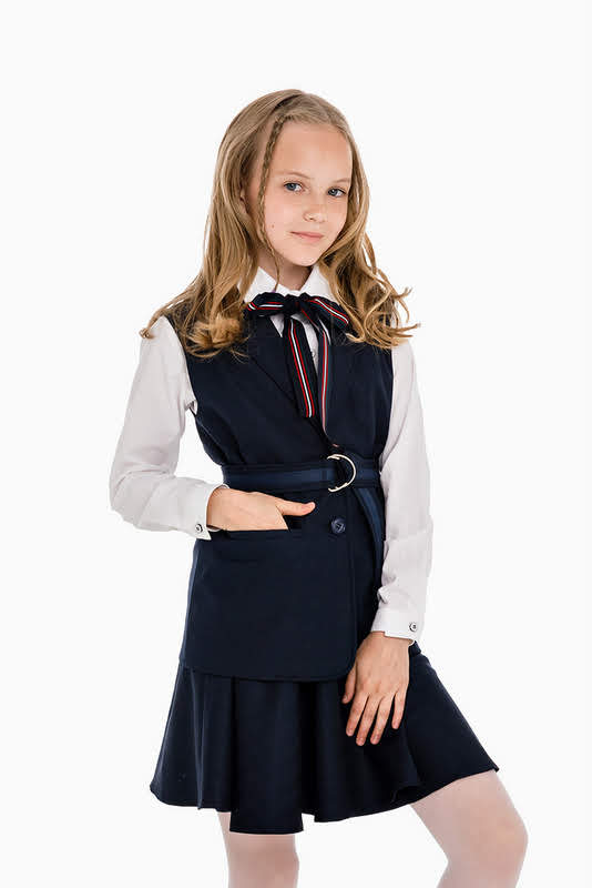 Синяя школьная юбка на кокетке с лямками