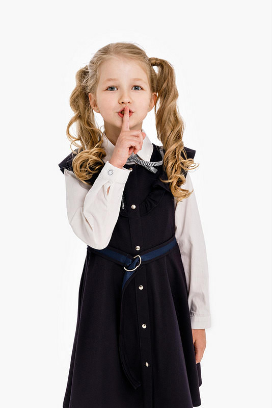 Синий школьный сарафан с воланом на лифе с планкой