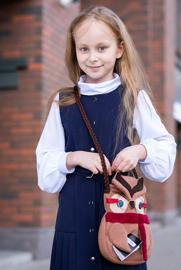 Белая школьная блузка-бадлон с шифоновыми рукавами