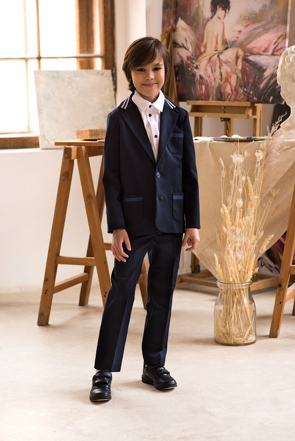 с вязаной вставкой