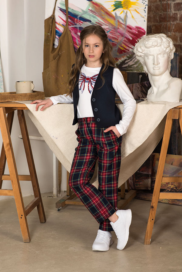 Детские школьные брюки в клетку на девочку